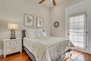 3 habitaciones, tabla de planchar con plancha, cuna de viaje y wifi 