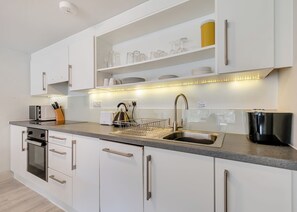 Oven