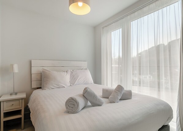 2 chambres, accès au Wi-Fi (inclus)