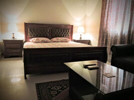 Deluxe Double Room | Free WiFi