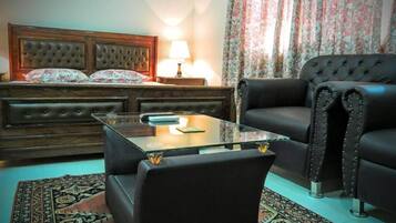 Deluxe Double Room | Free WiFi