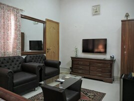 Deluxe Double Room | Free WiFi