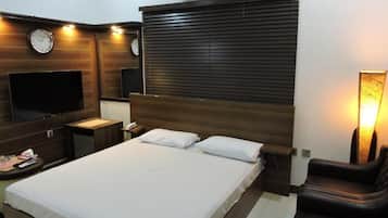 Deluxe Double Room | Free WiFi