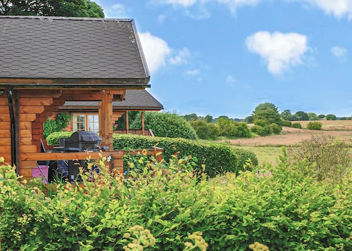 2 bedroom accommodation in Stillingfleet, York