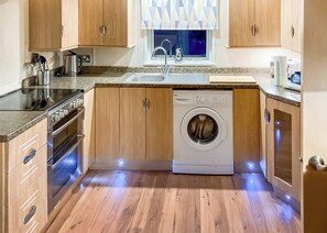 Fridge, oven, stovetop, toaster