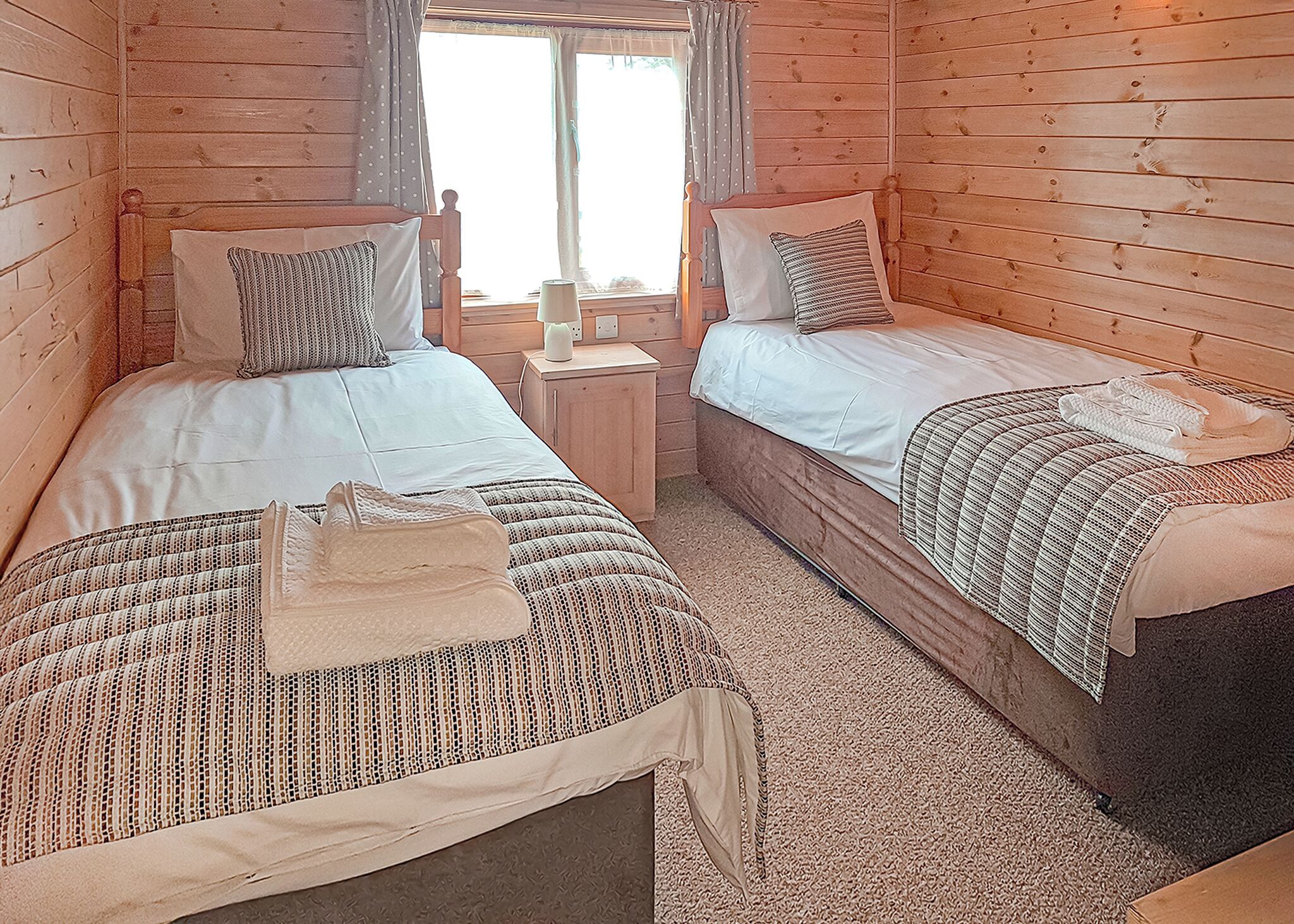 2 bedrooms, free WiFi