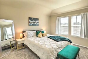 3 Schlafzimmer, Zimmersafe, Schreibtisch, Bügeleisen/Bügelbrett