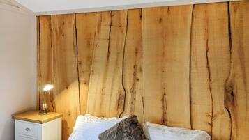 3 bedrooms