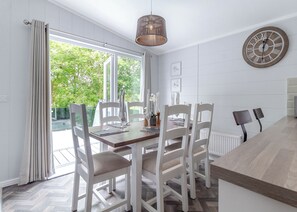 Uklassifisert bilde, 3 av 19, knapp