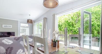 3 bedroom accommodation in Earls Colne, Colchester
