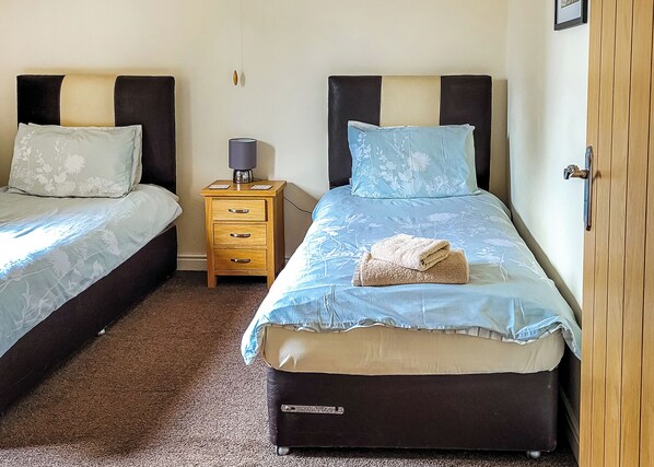 2 chambres, accès à Internet