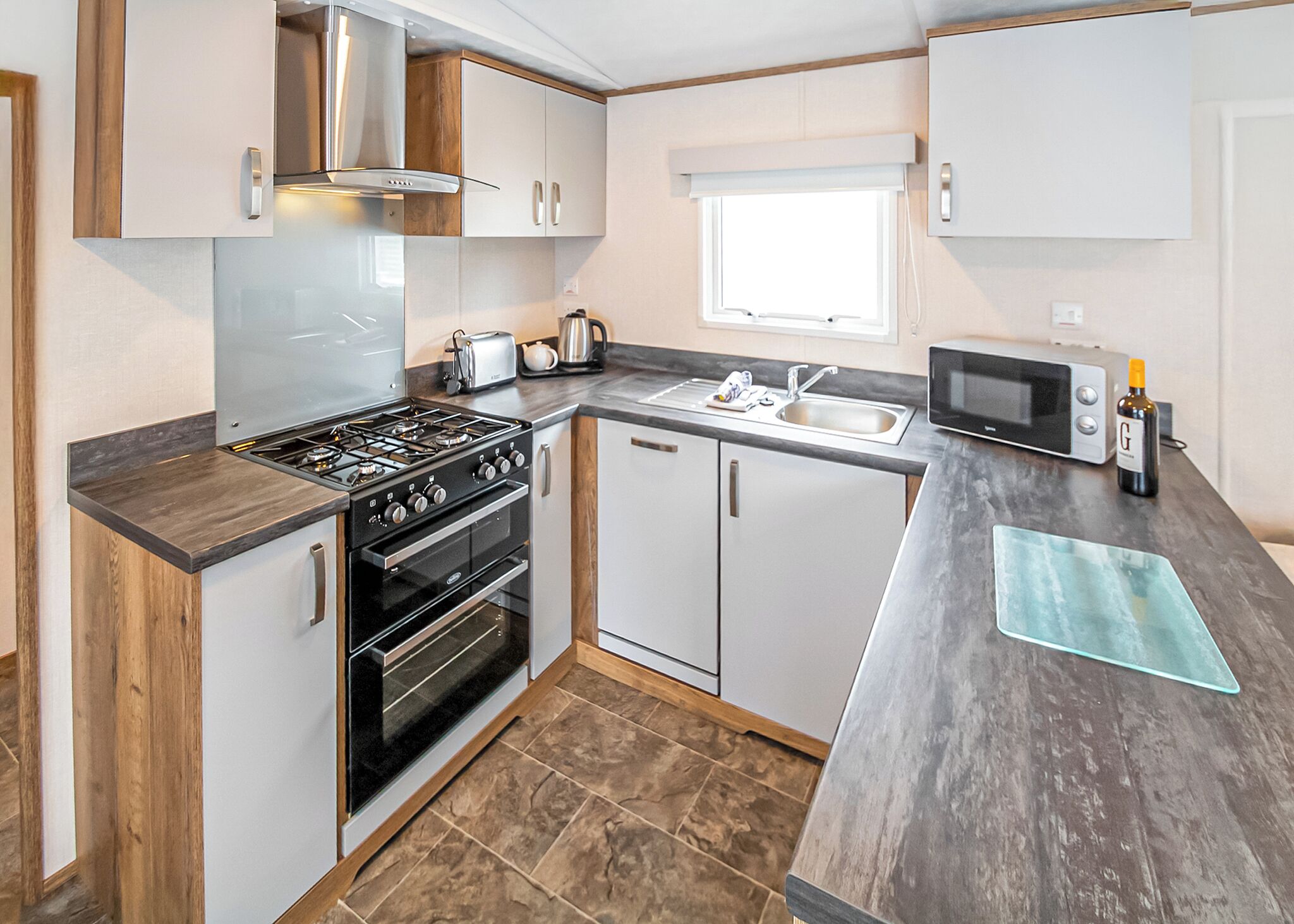 Fridge, oven, stovetop, toaster