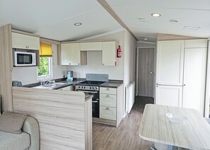 Fridge, oven, stovetop, toaster