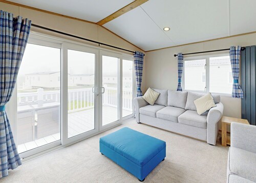 Gold 3 Bedroom Holiday Home