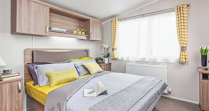 Gold 3 Bedroom Holiday Home