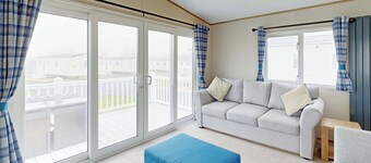 Gold 3 Bedroom Holiday Home
