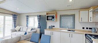 Gold 3 Bedroom Holiday Home