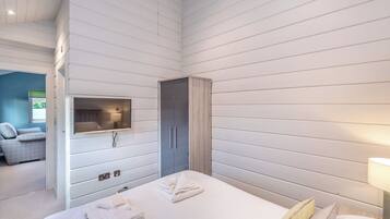 2 bedrooms, free WiFi