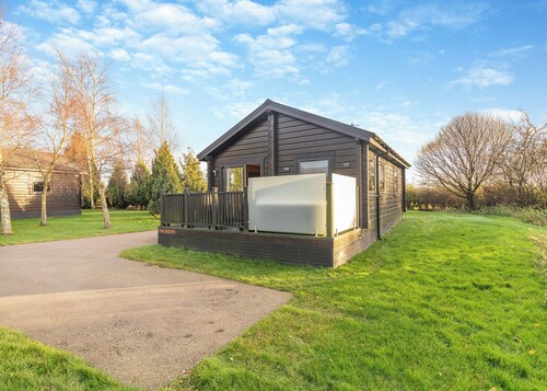 2 Schlafzimmer Unterkunft in Snainton Luxury Lodges