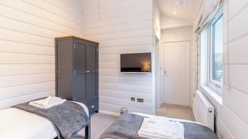 2 bedrooms, free WiFi
