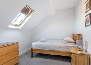 2 bedrooms, free WiFi - Bay Retreat Villa (sleeps 6) (Padstow)