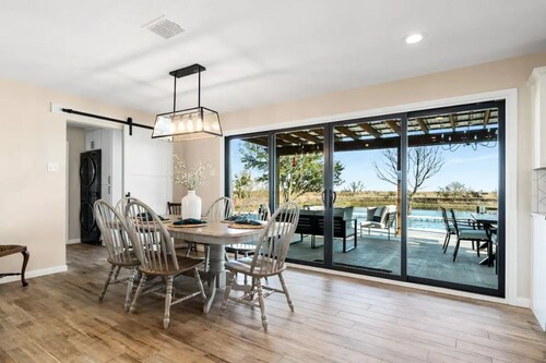 Pvt Pool/Spa at Honey Farms: Near Baylor and Silos!