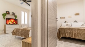 Room - Casa Pico - Centrally located with parking Wi-Fi (Mirandola)