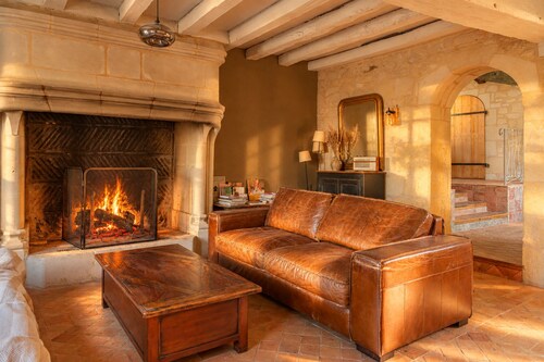 Casa Mineral ★ Character house with terrace and fireplace