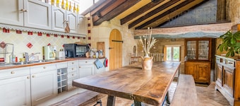 Divin charming gîte with fireplace for 8 people - 2 *