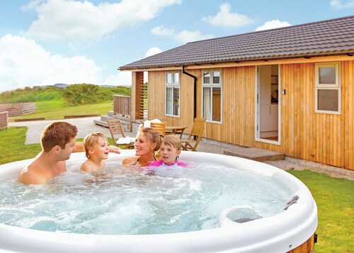 2 bedroom accommodation in Carnmenellis, Nr Falmouth