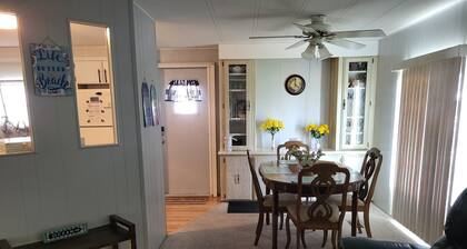 Convenient to the BEST of Florida! 55+ community