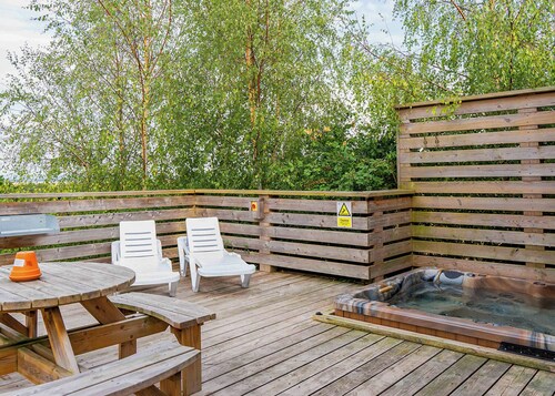 2 bedroom accommodation in Cannington