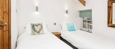 2 bedrooms, free WiFi