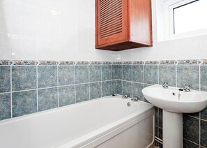 Bathroom - Bungalow with one double with wash basin, one double and one twin. (Trearddur Bay, Holyhead)