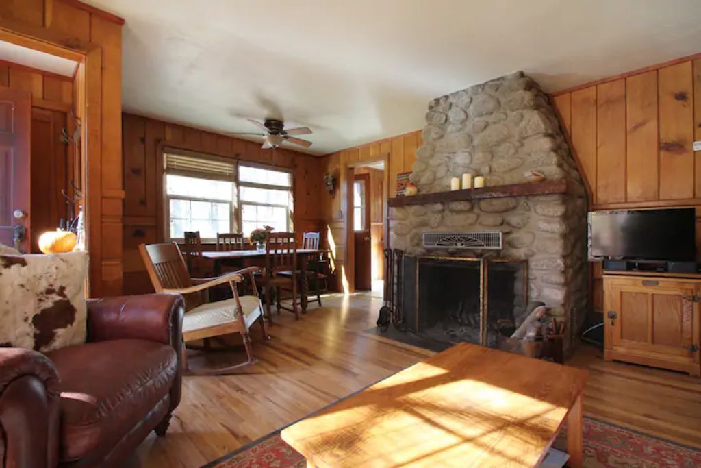 Smart-TV, peis, videospill og DVD-spiller