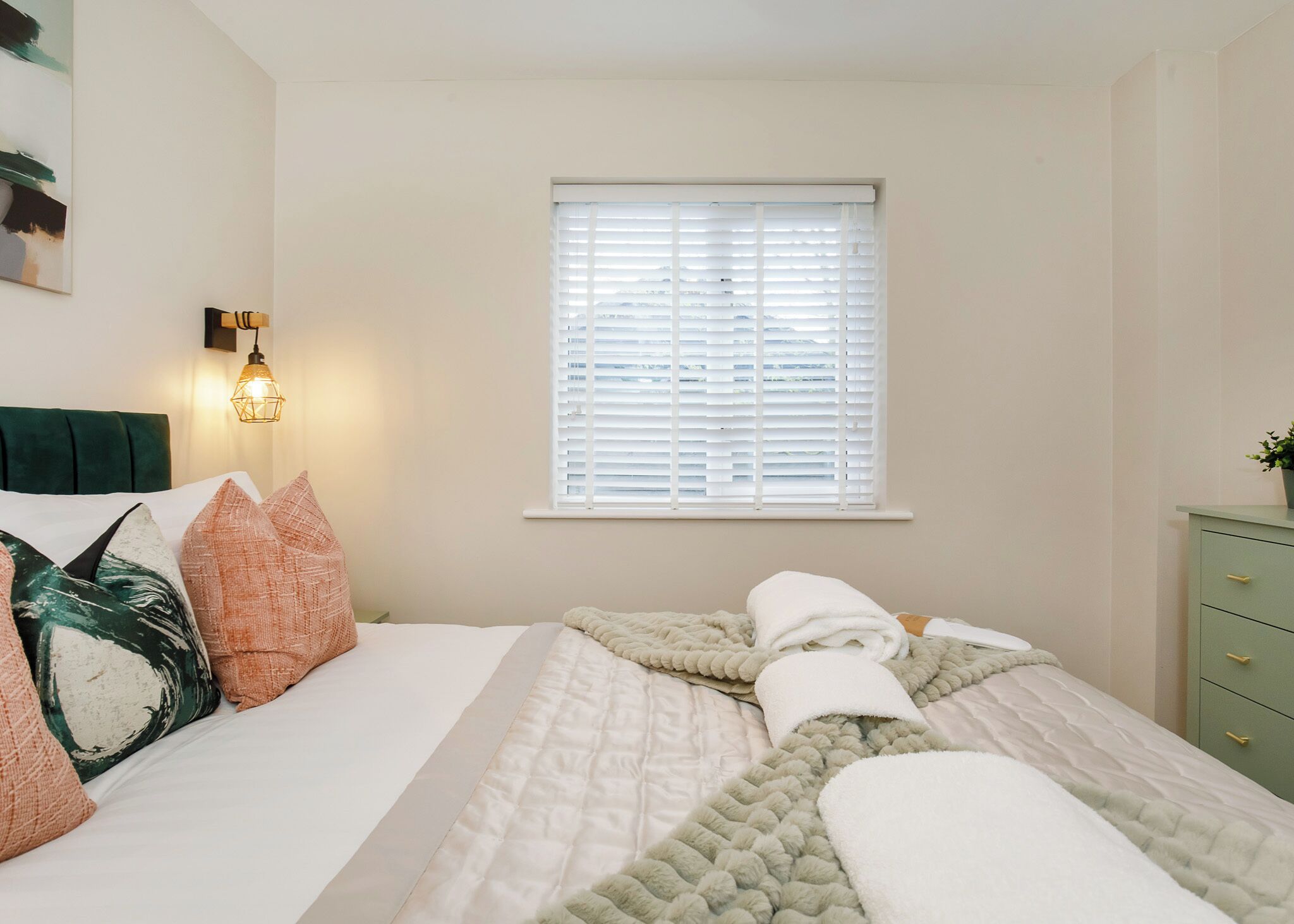2 bedrooms