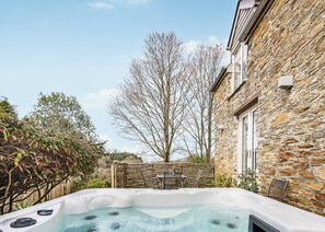 Baignoire à remous extérieure