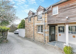 Exterior - 3 bedroom accommodation in Watergate, Looe (Watergate, Looe)