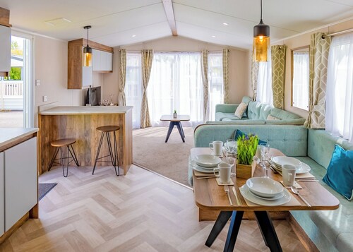 Signature 2 Bed Caravan
