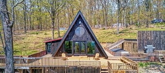 The Black Aframe ⛺️ - HOT TUB & ⛰Mountain Views