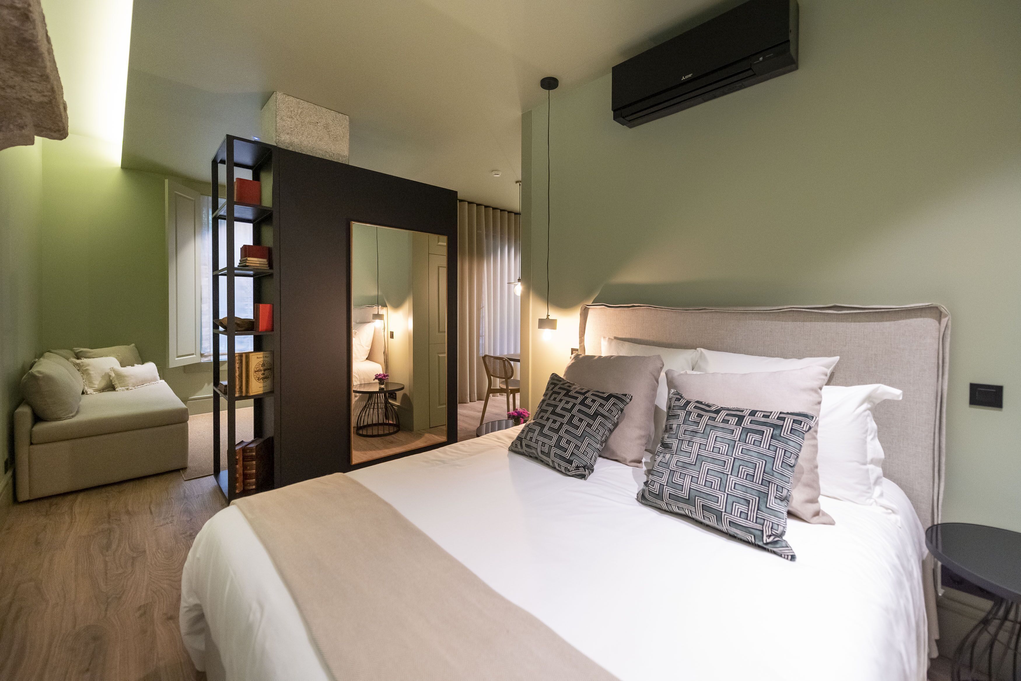 Roupas de cama premium, edredons de pluma, individualmente decorados