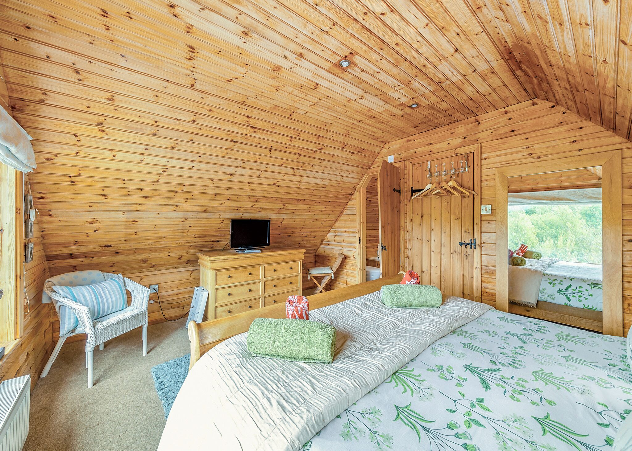 2 bedrooms, free WiFi