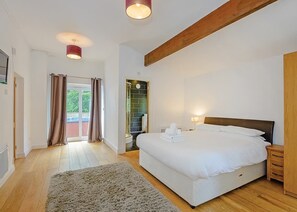 3 bedrooms, free WiFi