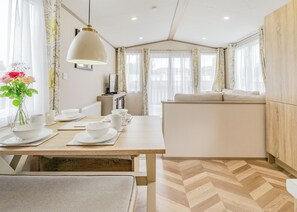 Interior - 1 bedroom accommodation in Alyth, Perthshire (Alyth, Perthshire)