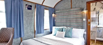 Brunel Boutique Railway Carriage 4