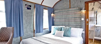 Brunel Boutique Railway Carriage 4