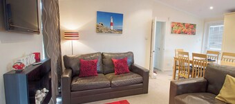 Spacious lodge with one master double and two twin.