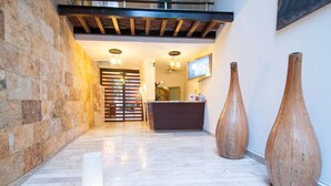 Reception - LUXURY CONDO STEPS FROM 5th AV & BEACH (Playa del Carmen)