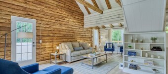 Our Happy Place #LuxuryLogCabin HOT TUB Waffle Bar