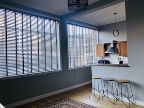 Apartment | Interior - Apartment With City Views - Sleeps 3 (Edinburgh)